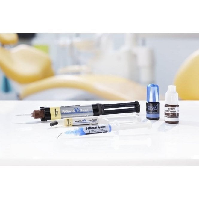 Kuraray Panavia V5 Standard Kit Clear (KUR3602) - Each